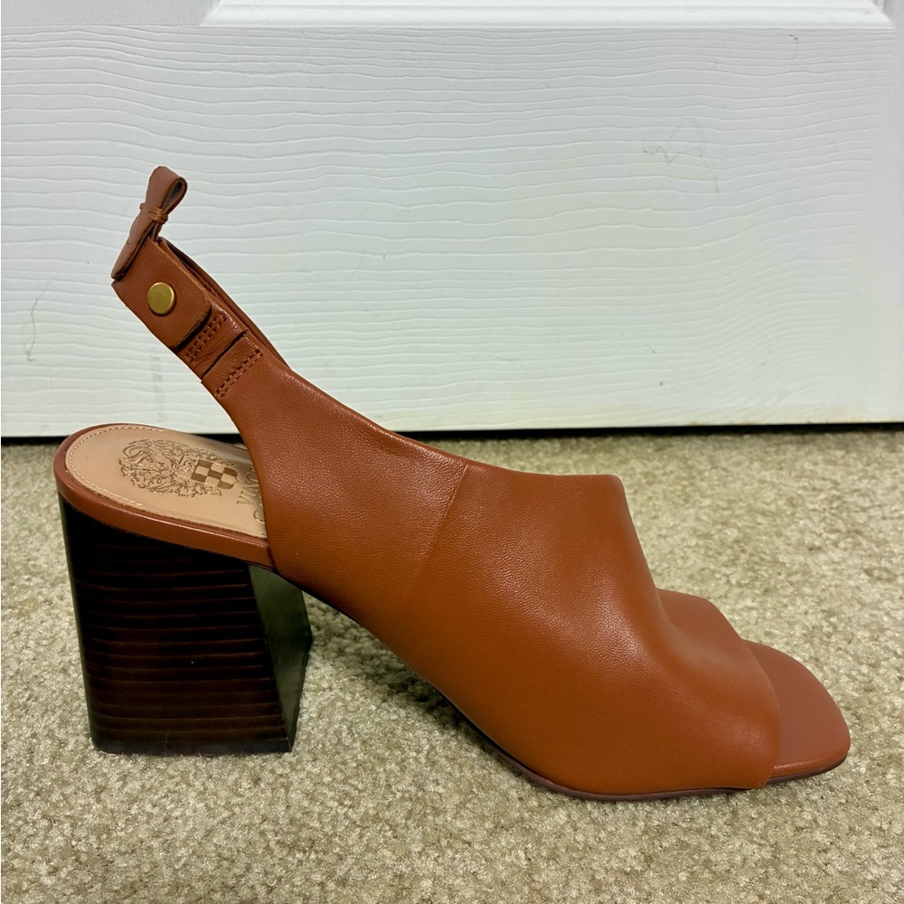 Vince Camuto tan leather flared wooden stacked block heels sandals chunky - Picture 3 of 6